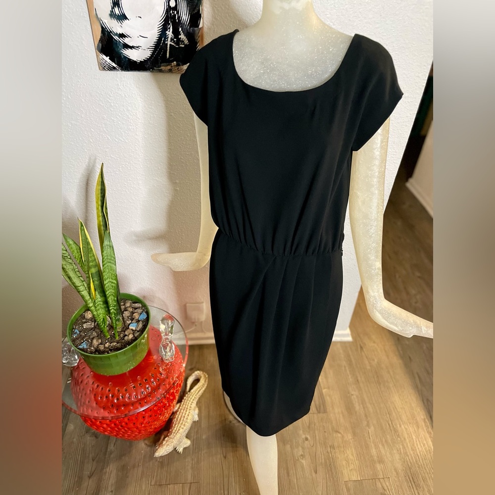 Moschino Cheap & Chic Women’s Black Boatneck Dress. Size Medium